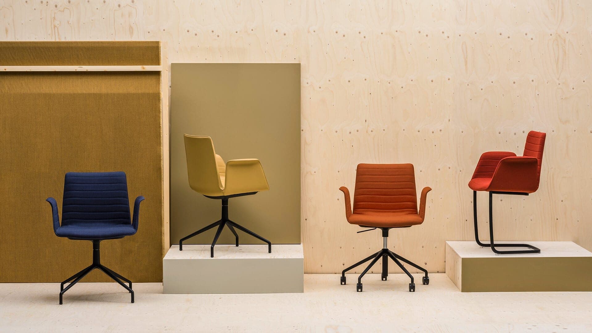 Visitors & Multi-purpose Chairs