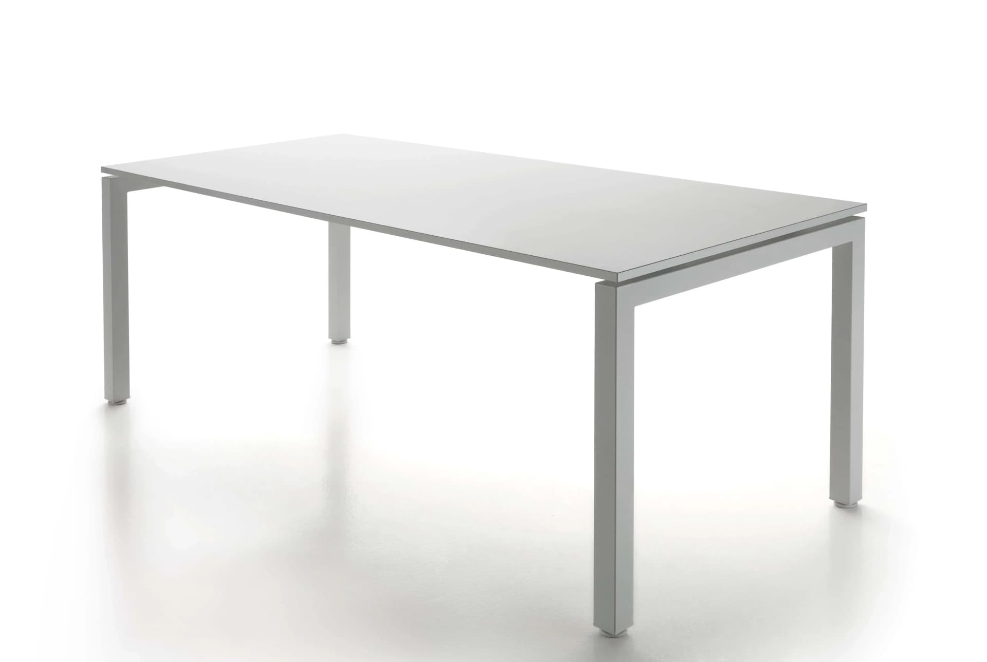 F25 Desk